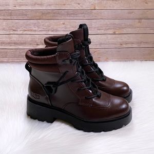 UGG Tioga Hiker In Burgundy